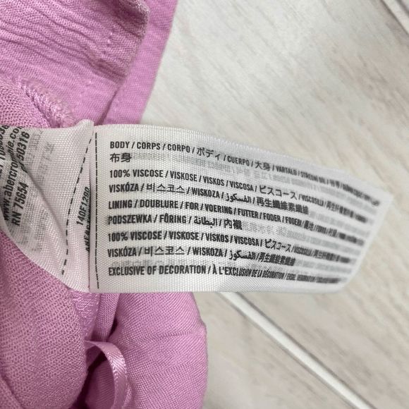 Abercrombie & Fitch Knot-Front Flutter Sleeve Crop Top Women's Pink Size M - Picture 4 of 5